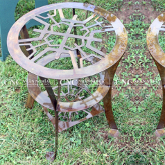 Bàn sắt mỹ thuật hình tròn 4 chân 3 tầng CNC-253